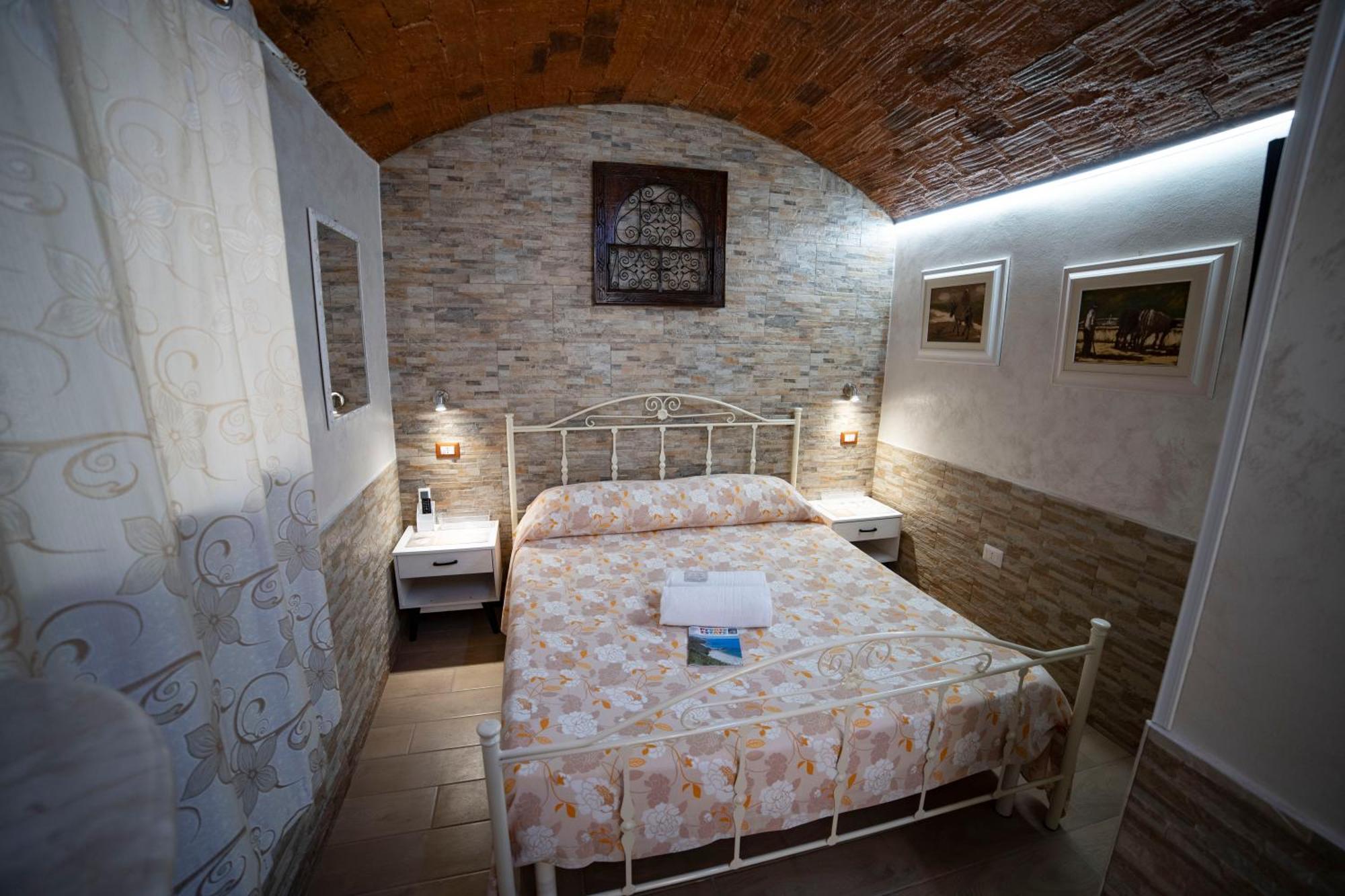 トロペーア ラ ペルラ デル ティレーノ Bed & Breakfast エクステリア 写真