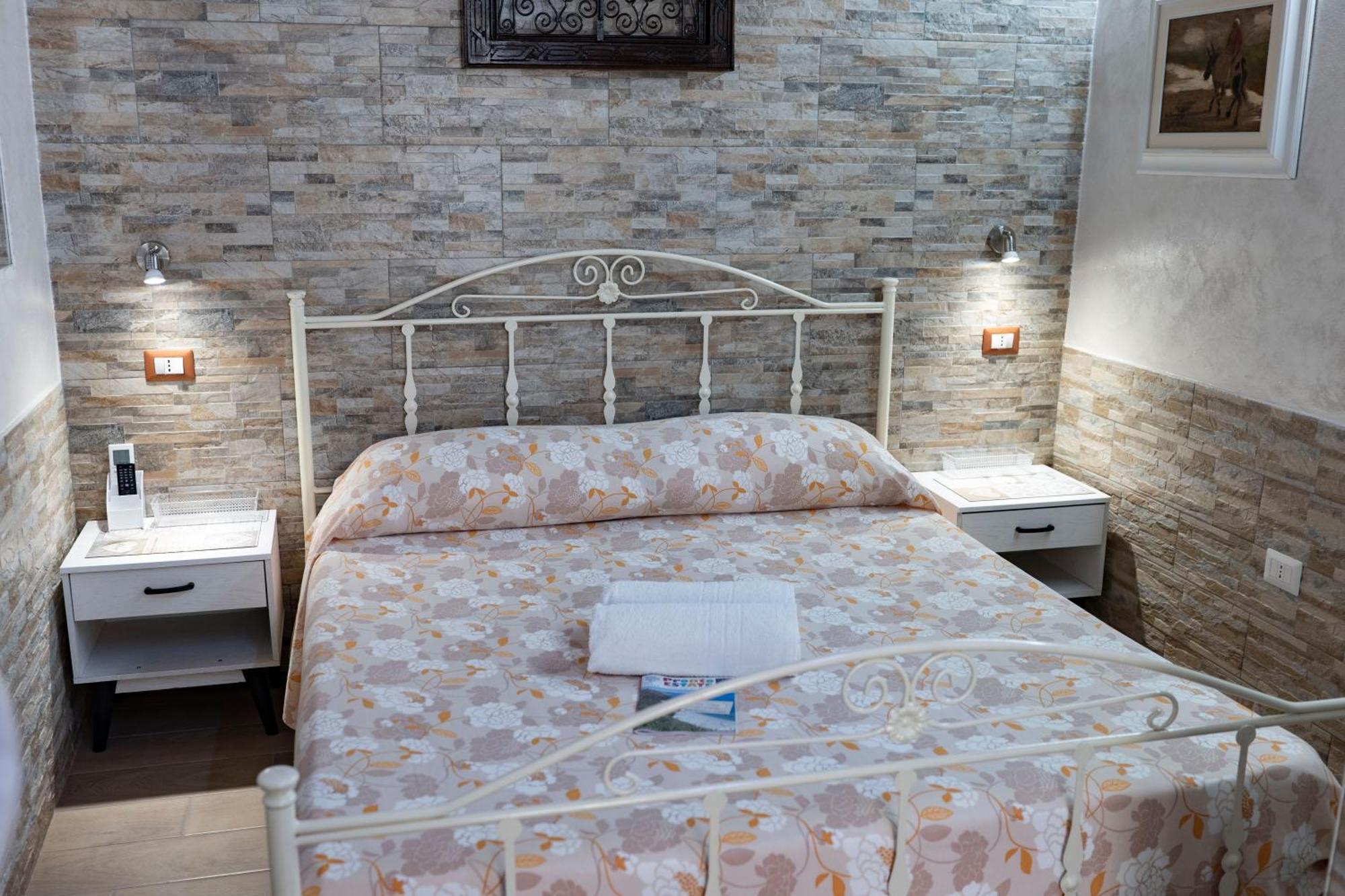 トロペーア ラ ペルラ デル ティレーノ Bed & Breakfast エクステリア 写真
